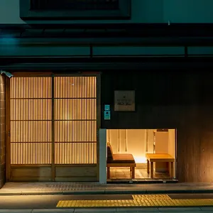  アパート お宿はち 日本
